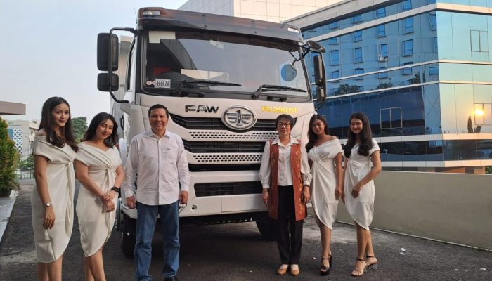 Penjualan Truk Tembus 4000 Unit, FAW Truck Kini Hadir di Palembang