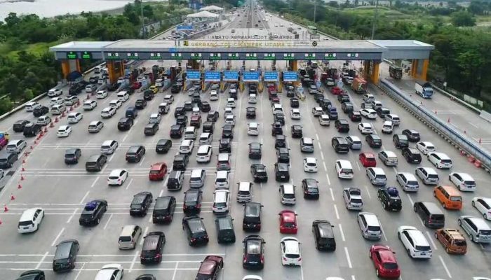Pemerintah Prediksi Mobilitas Masyarakat pada Libur Nataru Tembus 107,63 Juta Orang