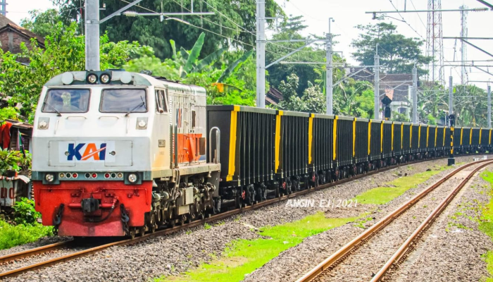 KAI Target Volume Angkutan Batubara di Sumatra Selatan pada 2027 Sebesar 105 MTPA