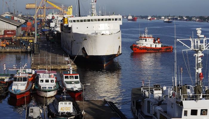 Kunjungan Kapal di Terminal Kijing Naik, Pelindo Dorong Integrasi Pelabuhan dan Kawasan Industri