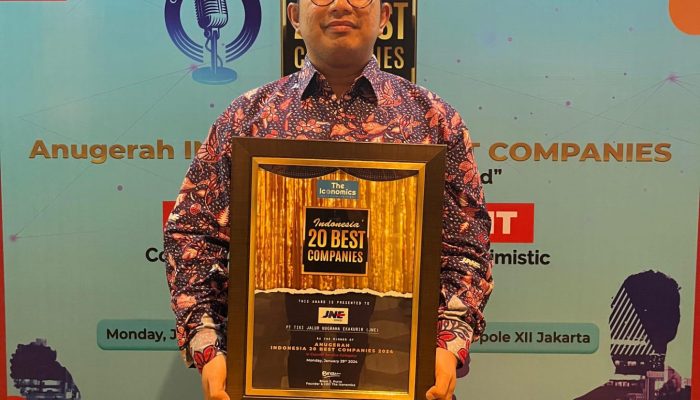 JNE Sabet Penghargaan Indonesia 20 Best Companies Kategori Layanan Kurir