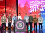 Buka Pameran Otomotif IIMS 2024, Jokowi: Kendaraan Listrik Masa Depan Otomotif Indonesia