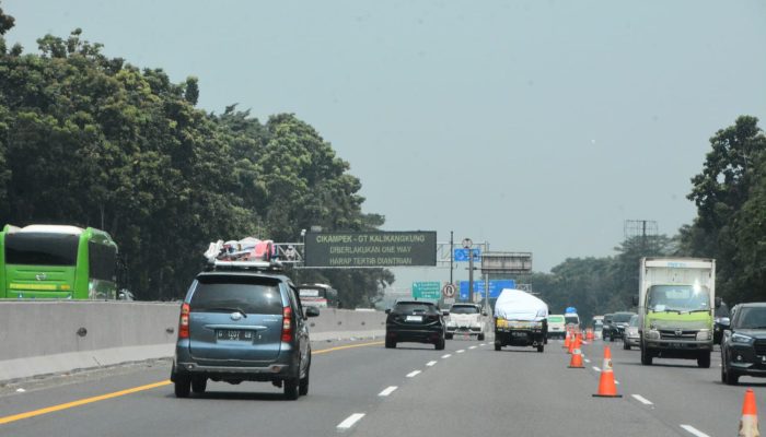 Detail Pemberlakuan Sistem Satu Arah dan Ganjil-Genap  pada Arus Mudik Lebaran 2024