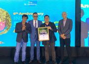 JNE Sabet Penghargaan Indonesia 50 Best CSR Awards 2024 Kategori Layanan Kurir