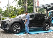 Terus Bertambah, Kini Pengisian Baterai Mobil Listrik Toyota Bisa di Gandaria City Mall
