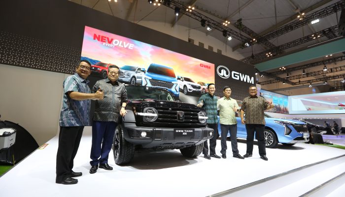 GWM Indonesia Resmi Hadirkan Tank 300 HEV, SUV Spesialis Para Petualang Kelas Premiun
