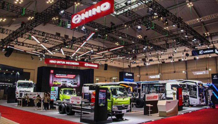 Hino Mencatatkan 106 SPK dan Raih Favorite Commercial Vehicle Truck di GIIAS 2024