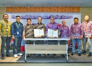 JNE Gandeng East West Seed Indonesia Ciptakan Pelayanan Terbaik di Sektor Pertanian