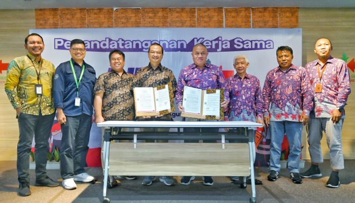 JNE Gandeng East West Seed Indonesia Ciptakan Pelayanan Terbaik di Sektor Pertanian