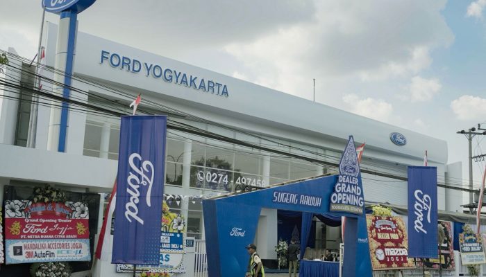 Ford dan RMA Indonesia Buka Dealer Terbaru di Yogyakarta Berstandar Layanan Global