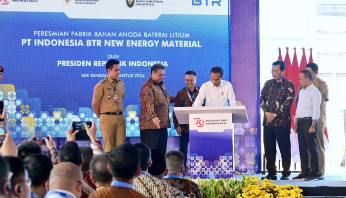Jokowi Resmikan Pabrik Bahan Anoda Baterai Litium di Kawasan Ekonomi Khusus Kendal