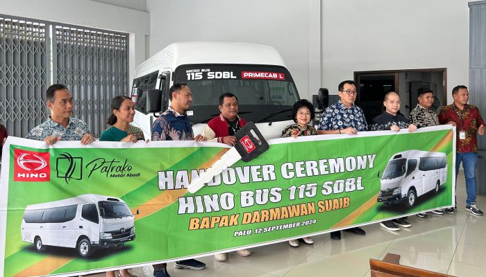 Hino Handover Bus Ke Pengusaha Transportasi Sulteng Melayani Jalur Palu – Ampana