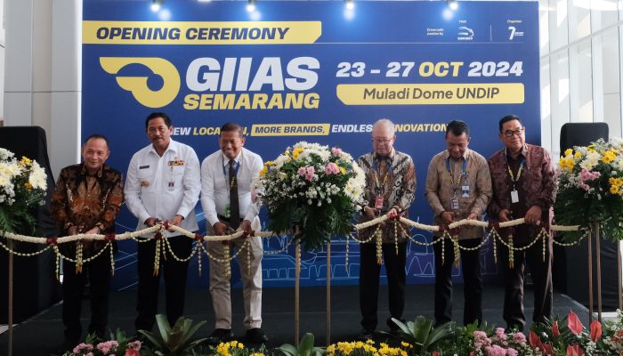 Pameran GIIAS Semarang 2024 Resmi Dibuka, Harga Tiket Masuk Cuma Rp20 Ribu