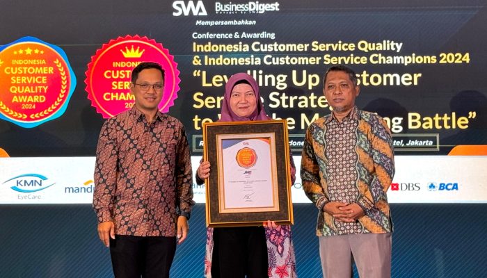 JNE Raih Indonesia Customer Service Quality Award 2024 dengan Predikat Excellent