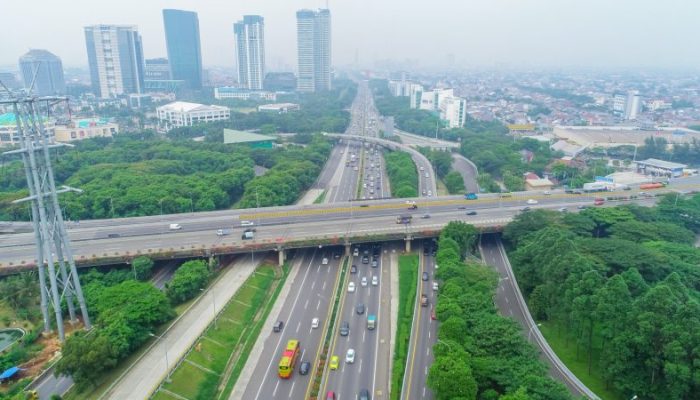 Jasamarga  Perbanyak Gerbang Tol untuk Tingkatkan Kapasitas Tol Jakarta-Tangerang