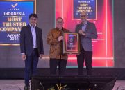 Konsisten Beri Layanan Prima, JNE Raih Indonesia Most Trusted Companies Award 2024
