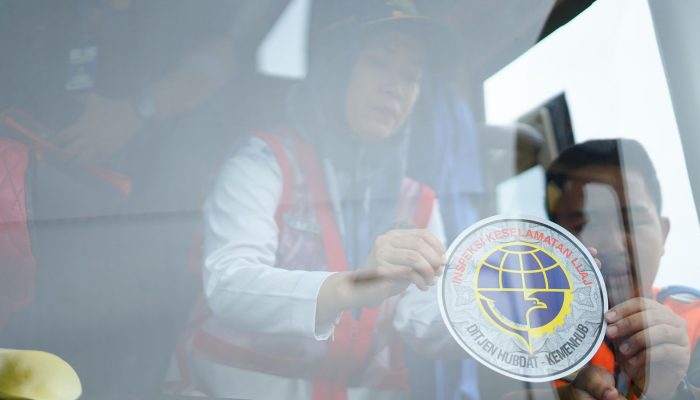 Monitoring Masa Libur Natal dan Tahun Baru 2024, Ditjen Hubdat Tindak Bus Tak Laik Jalan