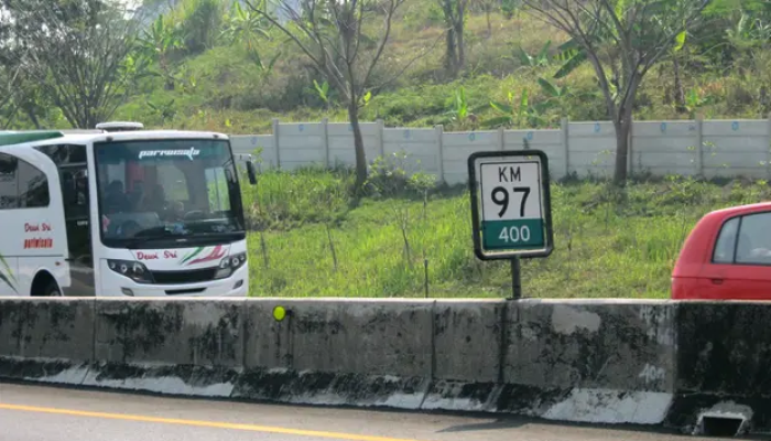 Kronologi Tabrakan Beruntun di Kilometer 97 Tol Cipularang, Diduga Truk Tak Kuat Menanjak