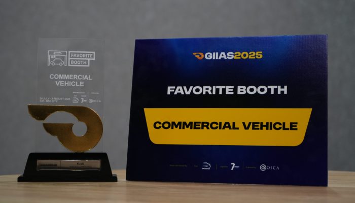 Hattrick Penghargaan, Mitsubishi Fuso Raih Favorite Booth Commercial Vehicle di GIIAS 2025