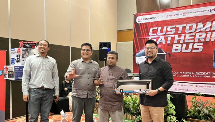 Perkuat Sinergi dengan Pelanggan Area Jawa Tengah, Hino Customer Gathering Bus 2025 Digelar di Solo