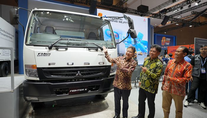 Mitsubishi Fuso Hadirkan Ekosistem “Zero Down Time” di GIICOMVEC 2026 untuk Dukung Logistik Indonesia