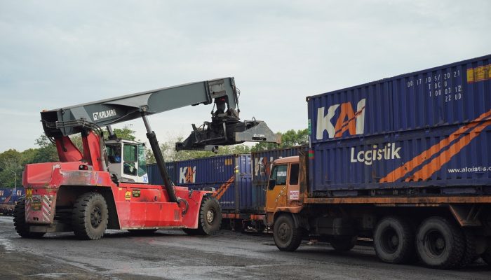 Konsisten Bertumbuh, KAI Logistik Kelola 8,7 Juta Ton Angkutan Barang Sepanjang Semester I 2026